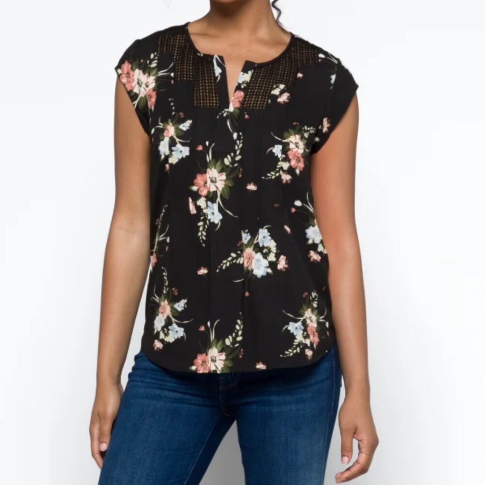 Daniel Rainn Estefany Lace Detail Split Neck Blouse | L